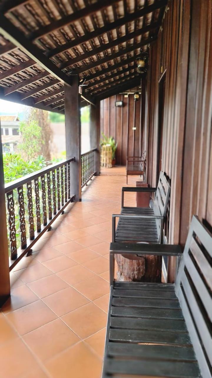Alana Luang Prabang Hotel Екстериор снимка