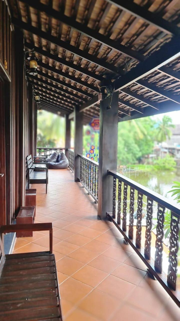 Alana Luang Prabang Hotel Екстериор снимка