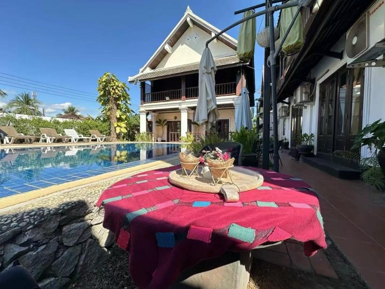 Alana Luang Prabang Hotel Екстериор снимка