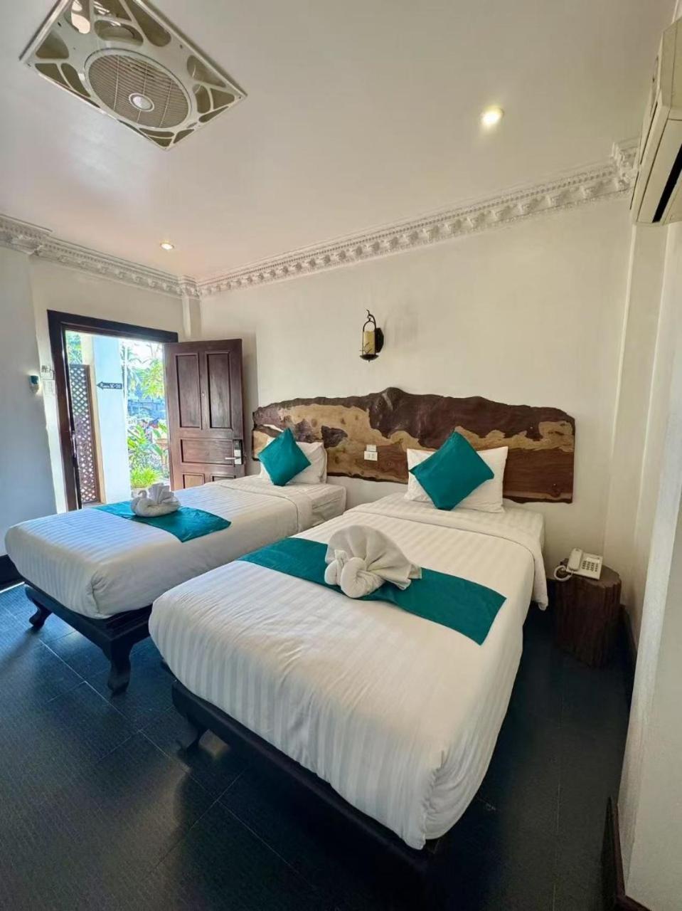 Alana Luang Prabang Hotel Екстериор снимка