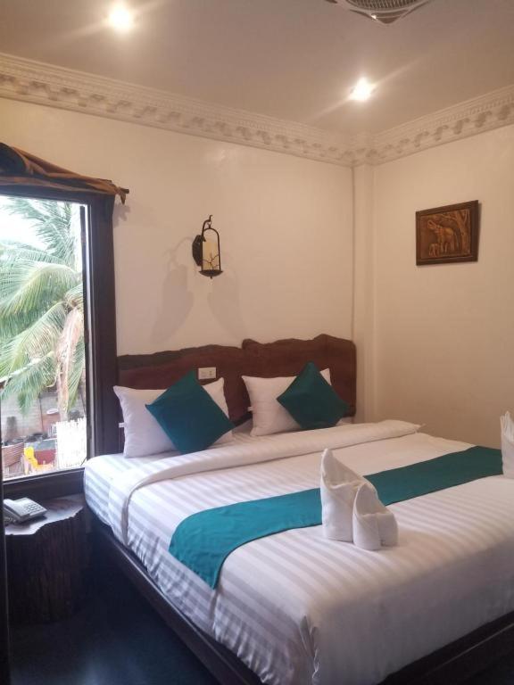 Alana Luang Prabang Hotel Екстериор снимка